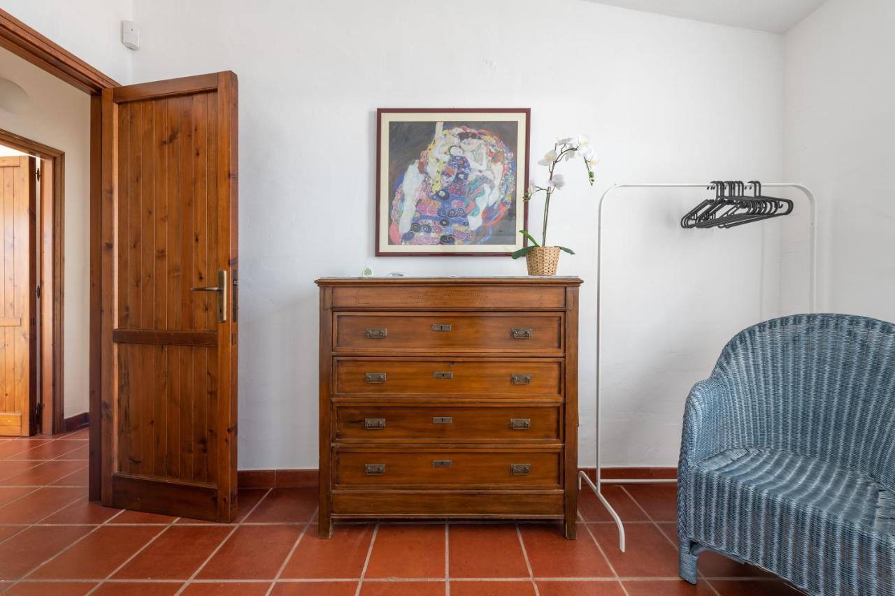 Damiano Holiday House Porto Columbu - Perd'E Sali Kültér fotó